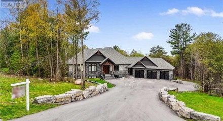 Residential - Single Family Home - Cobourg, Canada - Canada
