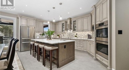 Residential - Single Family Home - Cobourg, Canada - Canada