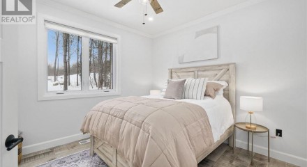 Residential - Single Family Home - Cobourg, Canada - Canada