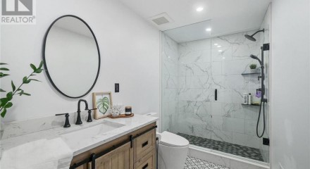 Residential - Single Family Home - Cobourg, Canada - Canada