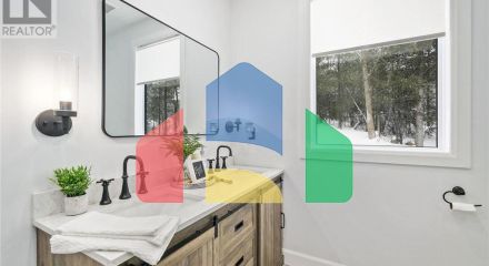 Residential - Single Family Home - Cobourg, Canada - Canada