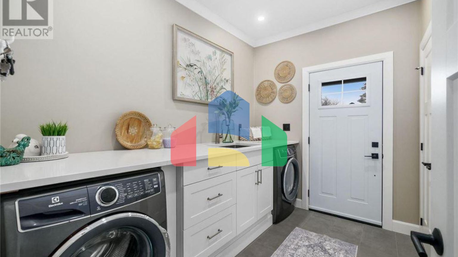 Residential - Single Family Home - Cobourg, Canada - Canada