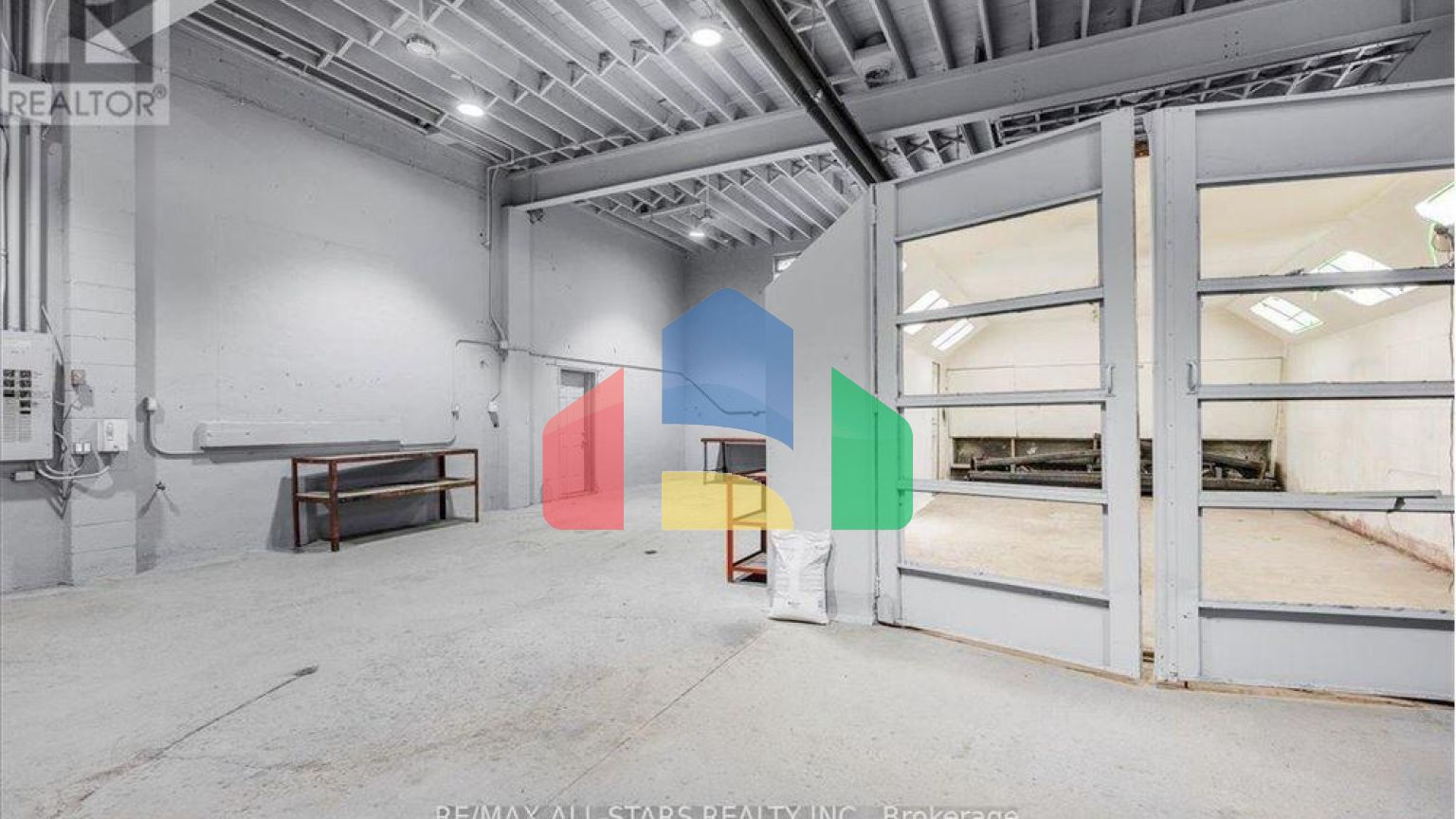 Commercial - Commercial/Retail - Whitchurch-Stouffville, Canada - Canada