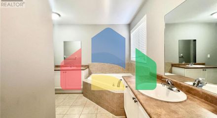Residential - Single Family Home - Whitchurch-Stouffville, Canada - Canada