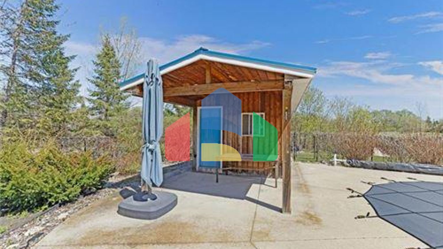 Residential - Single Family Home - East St Paul, Canada - Canada