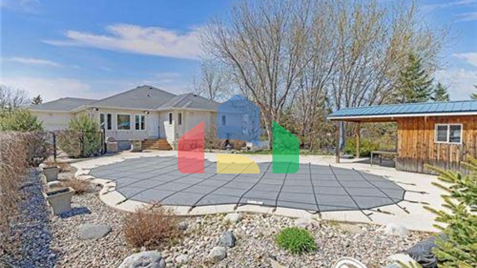 Residential - Single Family Home - East St Paul, Canada - Canada