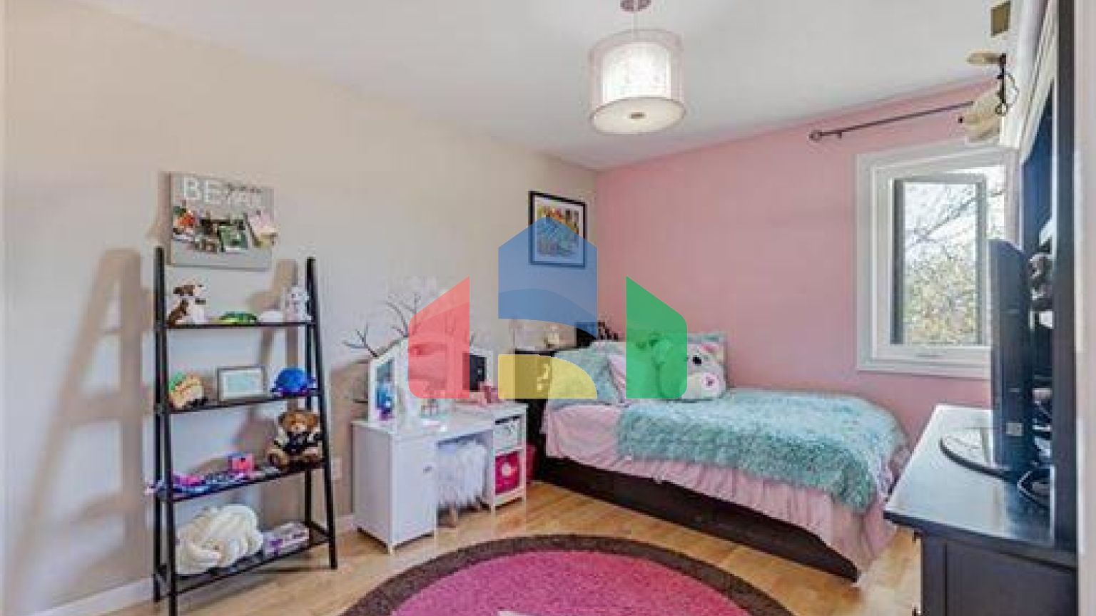 Residential - Single Family Home - East St Paul, Canada - Canada