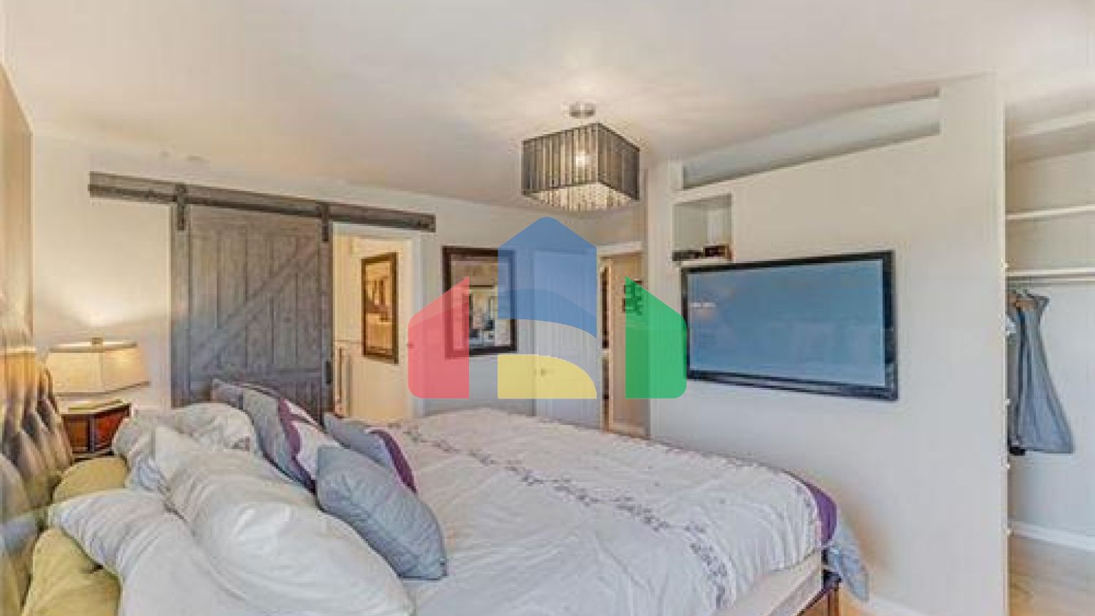 Residential - Single Family Home - East St Paul, Canada - Canada