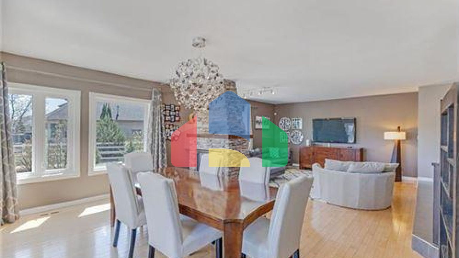 Residential - Single Family Home - East St Paul, Canada - Canada