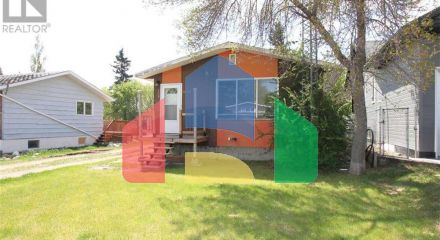 Residential - Single Family Home - Maidstone, Canada - Canada