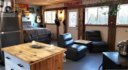 Residential - Single Family Home - Havelock, Canada - Canada