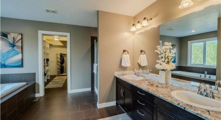 Residential - Single Family Home - Rural Strathcona County, Canada - Canada