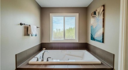 Residential - Single Family Home - Rural Strathcona County, Canada - Canada