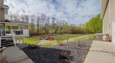 Residential - Single Family Home - Rural Strathcona County, Canada - Canada