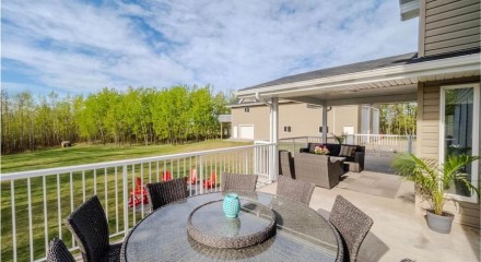 Residential - Single Family Home - Rural Strathcona County, Canada - Canada