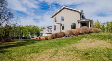 Residential - Single Family Home - Rural Strathcona County, Canada - Canada