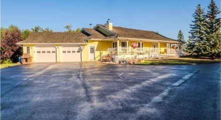 Residential - Single Family Home - Rural Strathcona County, Canada - Canada