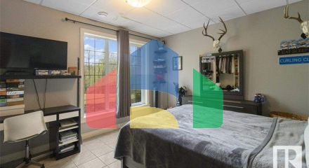 Residential - Single Family Home - Rural Strathcona County, Canada - Canada