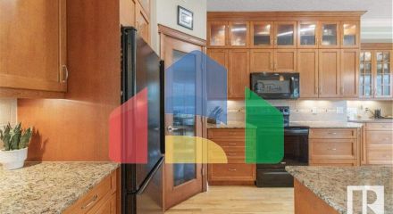 Residential - Single Family Home - Rural Strathcona County, Canada - Canada