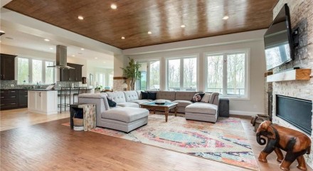 Residential - Single Family Home - Rural Strathcona County, Canada - Canada