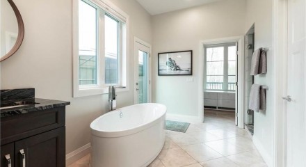 Residential - Single Family Home - Rural Strathcona County, Canada - Canada