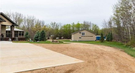 Residential - Single Family Home - Rural Strathcona County, Canada - Canada