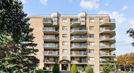 Residential - Condo/Apartment - Montréal (Anjou), Canada - Canada