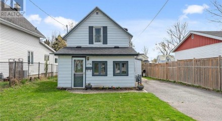 Residential - Single Family Home - Carleton Place, Canada - Canada