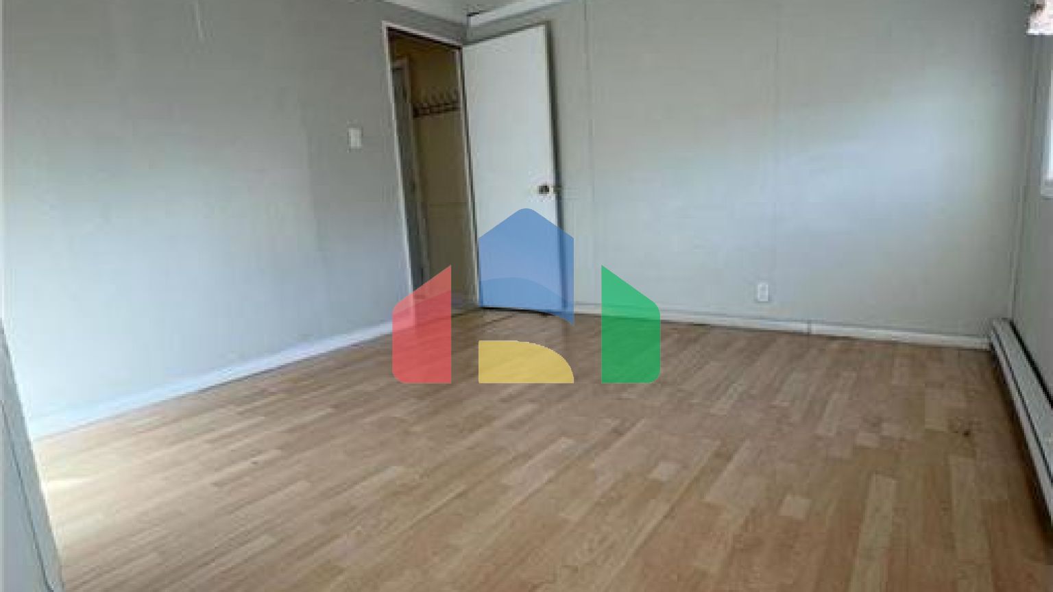 Residential - Single Family Home - Dominion, Canada - Canada