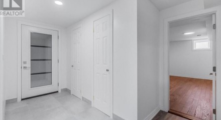 Residential - Single Family Home - Bradford West Gwillimbury, Canada - Canada