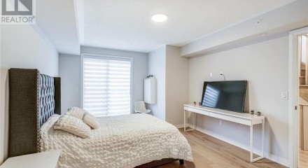 Residential - Townhouse - Bradford West Gwillimbury, Canada - Canada