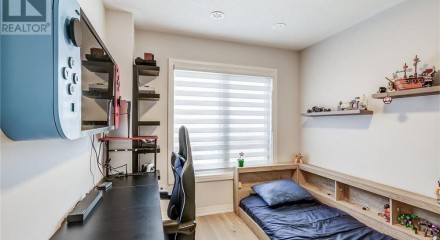 Residential - Townhouse - Bradford West Gwillimbury, Canada - Canada