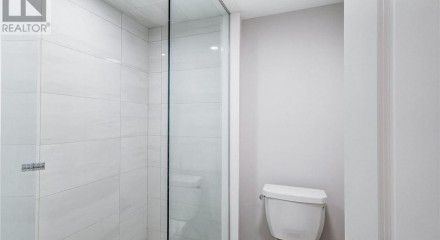 Residential - Townhouse - Bradford West Gwillimbury, Canada - Canada