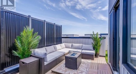 Residential - Townhouse - Bradford West Gwillimbury, Canada - Canada