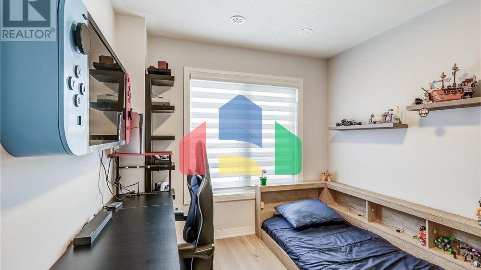 Residential - Townhouse - Bradford West Gwillimbury, Canada - Canada