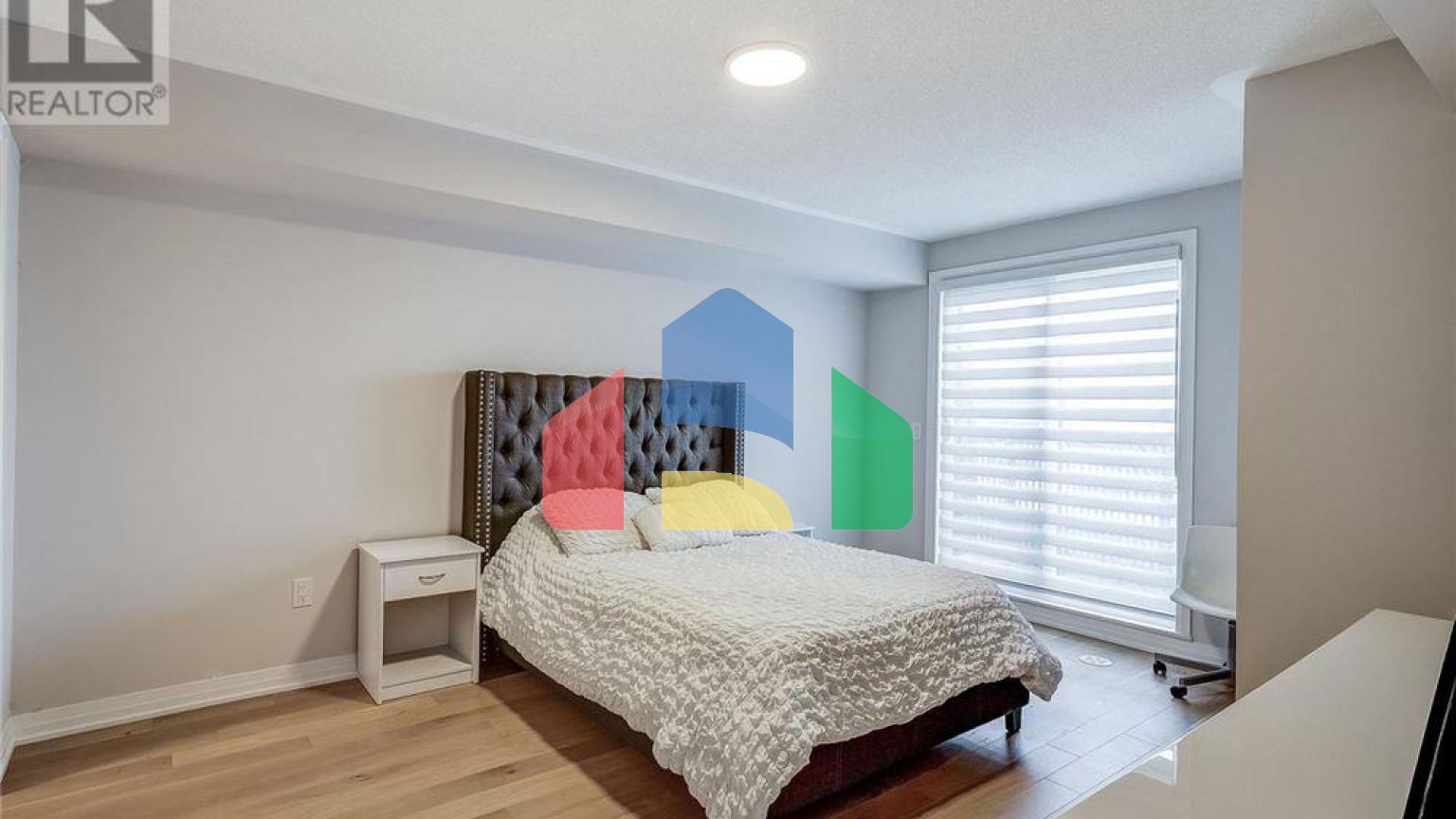 Residential - Townhouse - Bradford West Gwillimbury, Canada - Canada