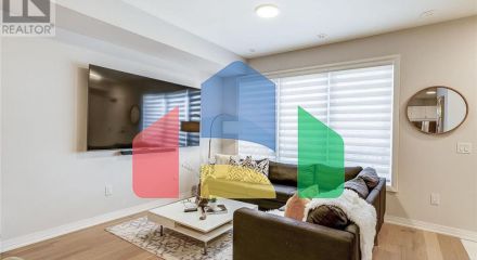 Residential - Townhouse - Bradford West Gwillimbury, Canada - Canada