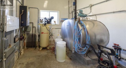 Commercial - Farm - Malahide, Canada - Canada