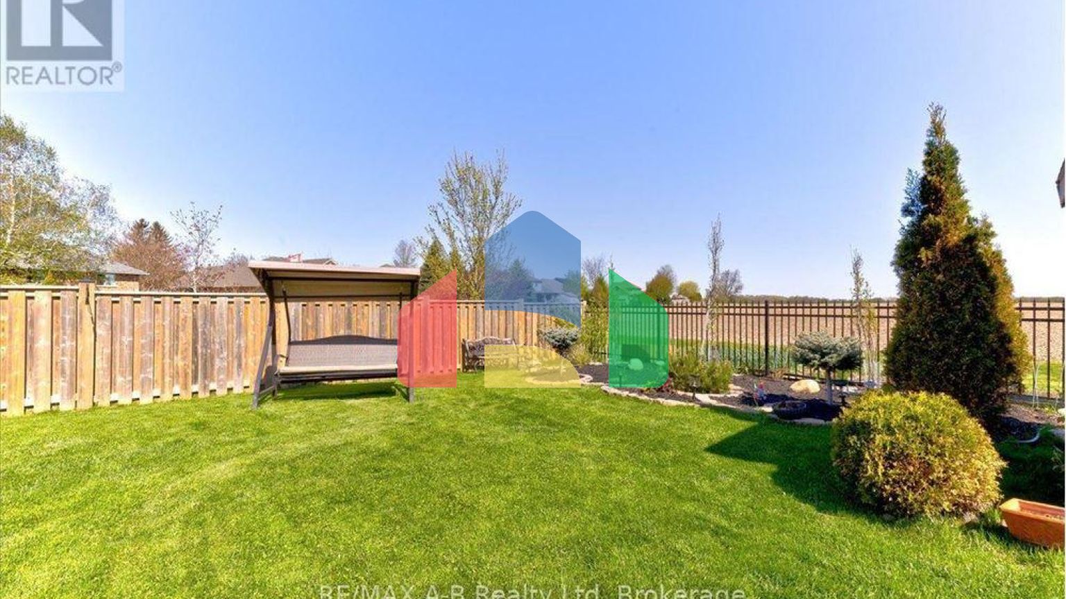 Residential - Single Family Home - St Marys, Canada - Canada