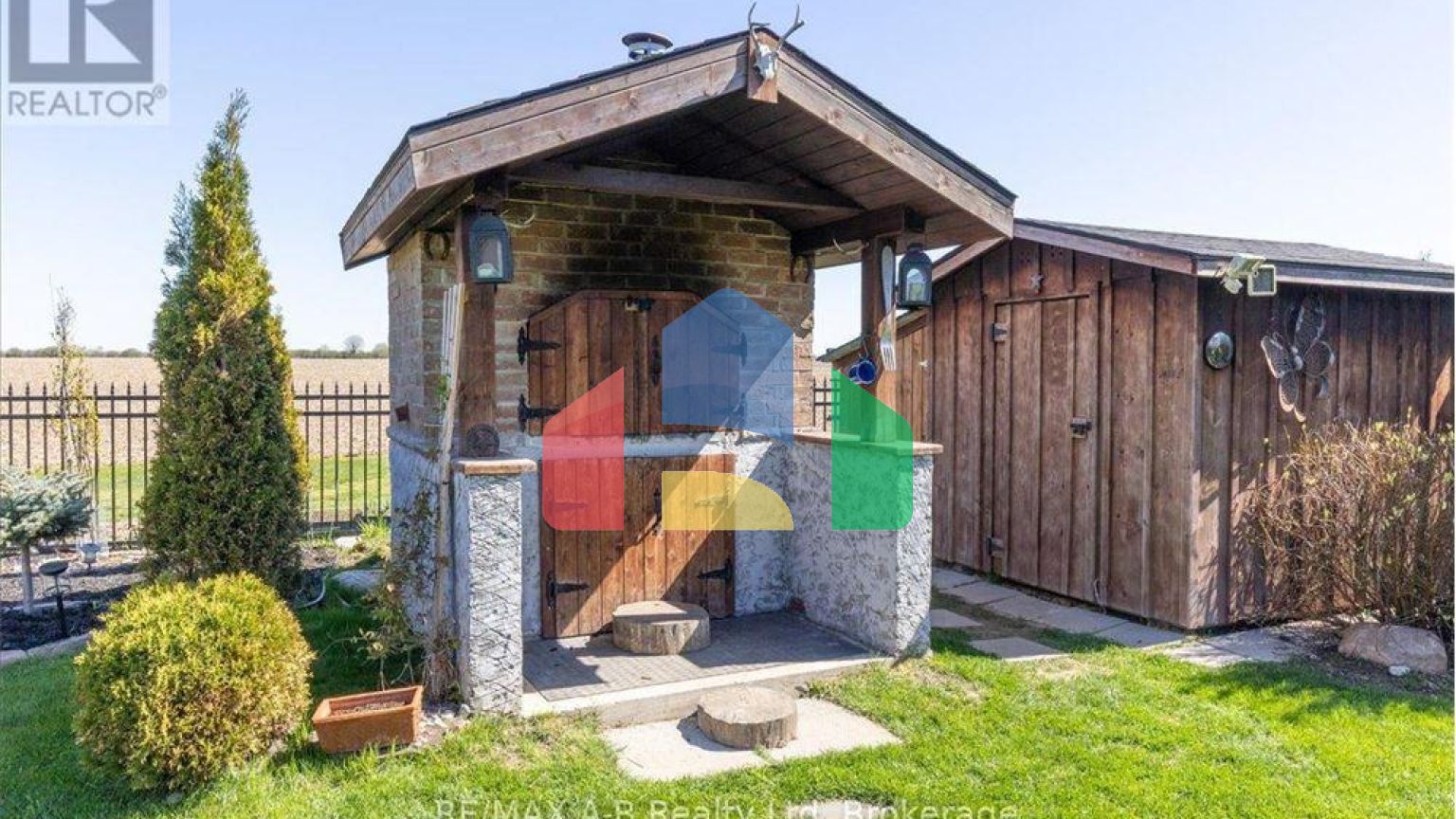 Residential - Single Family Home - St Marys, Canada - Canada