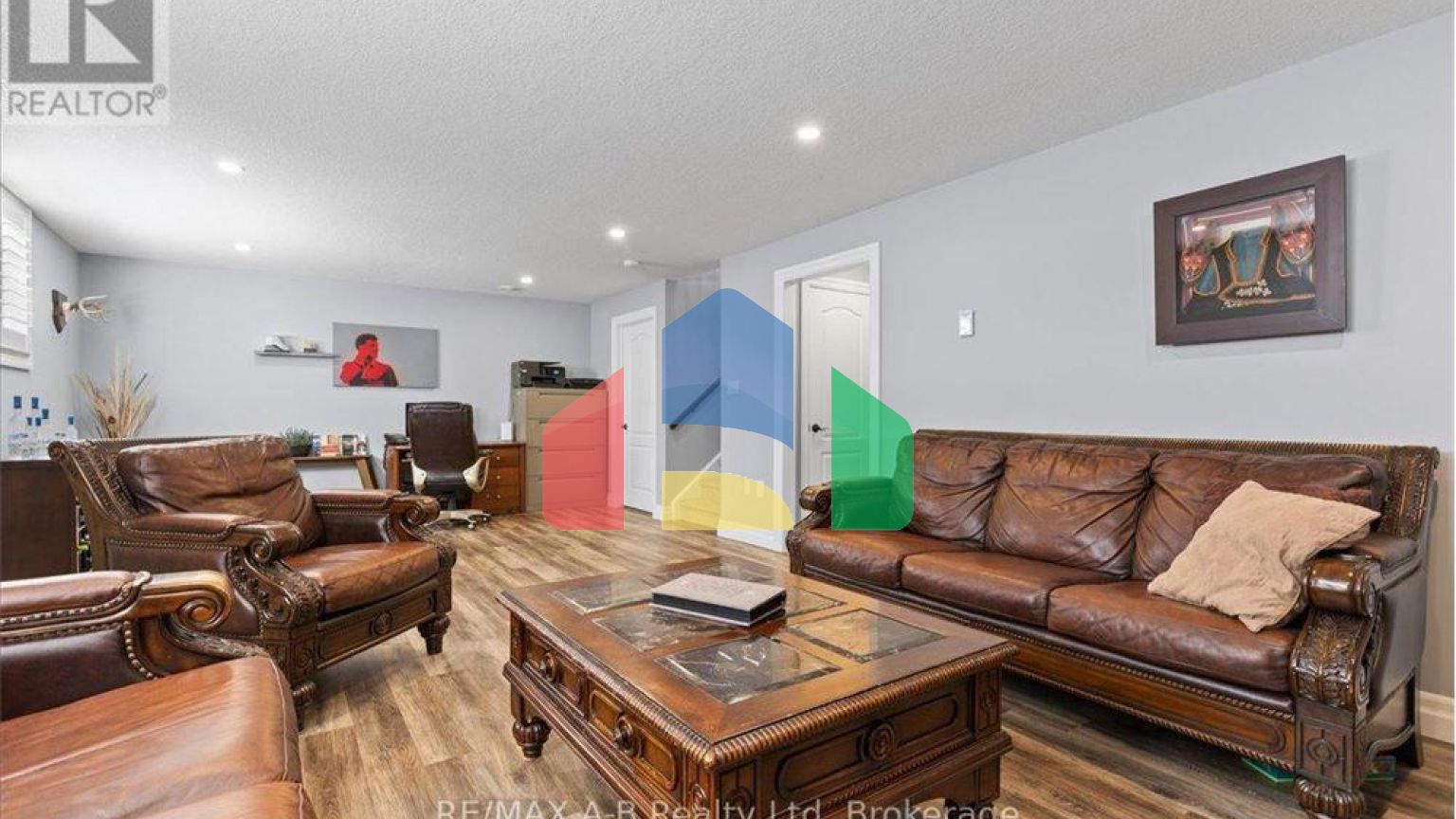 Residential - Single Family Home - St Marys, Canada - Canada