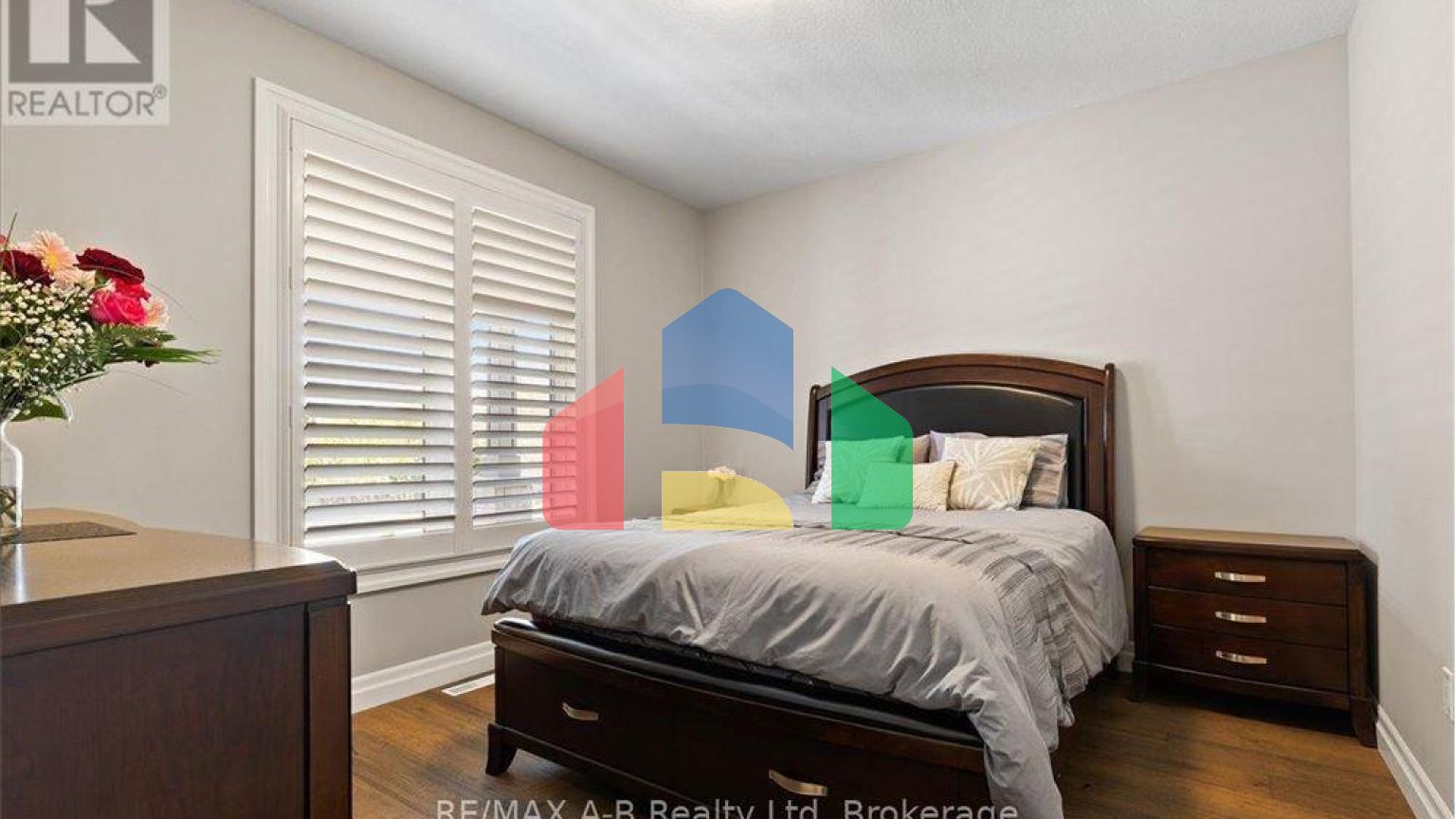 Residential - Single Family Home - St Marys, Canada - Canada