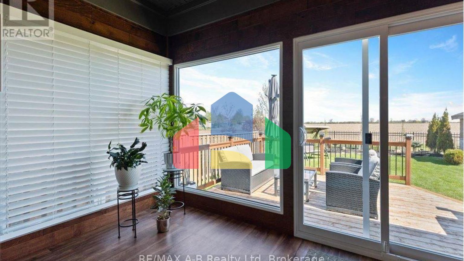 Residential - Single Family Home - St Marys, Canada - Canada