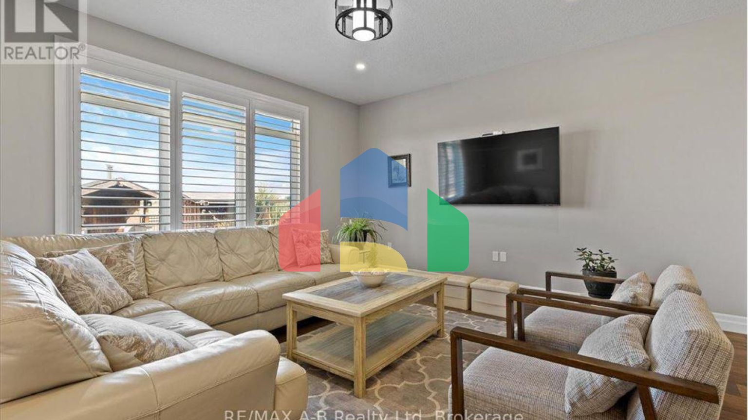 Residential - Single Family Home - St Marys, Canada - Canada