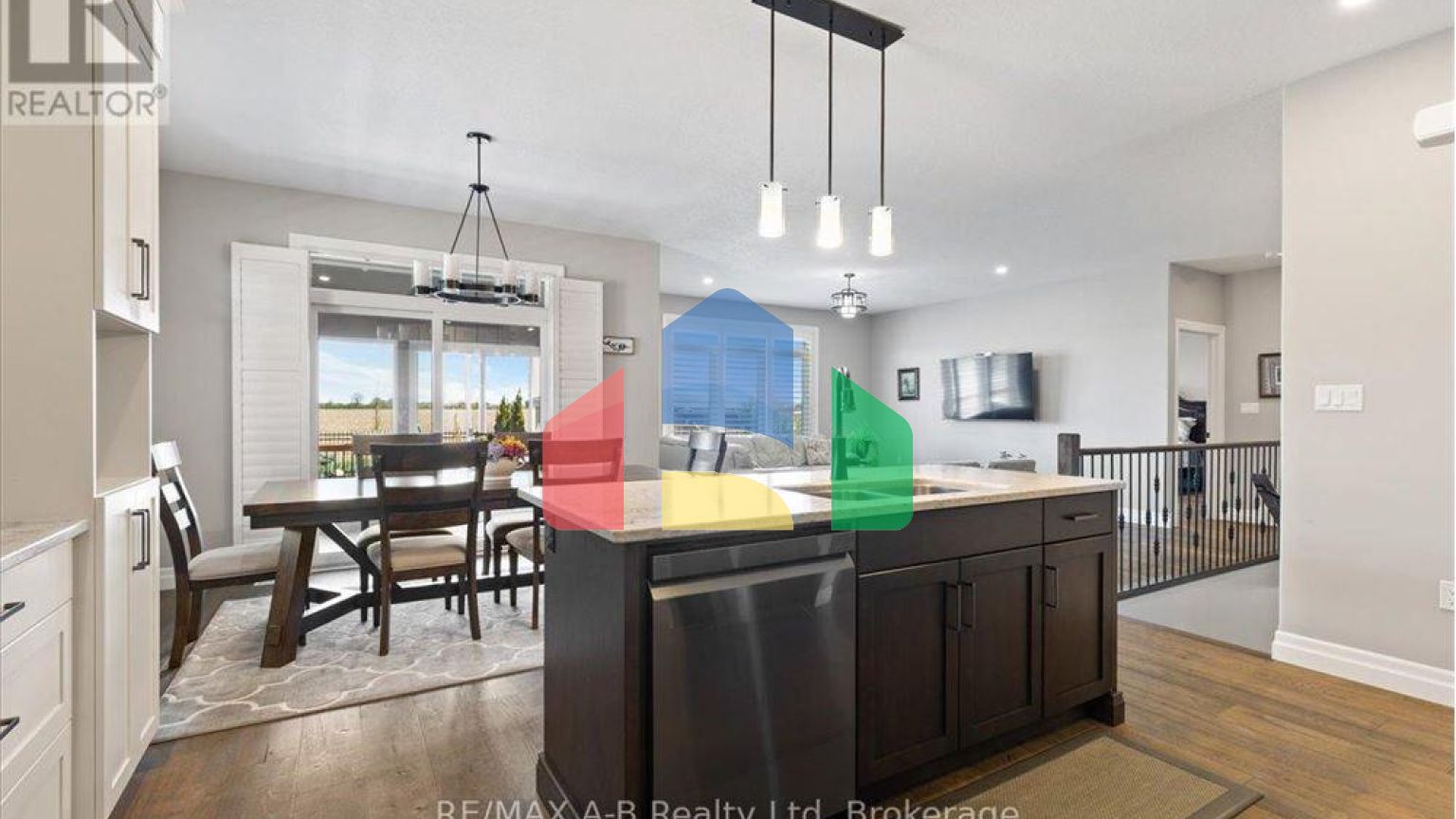 Residential - Single Family Home - St Marys, Canada - Canada