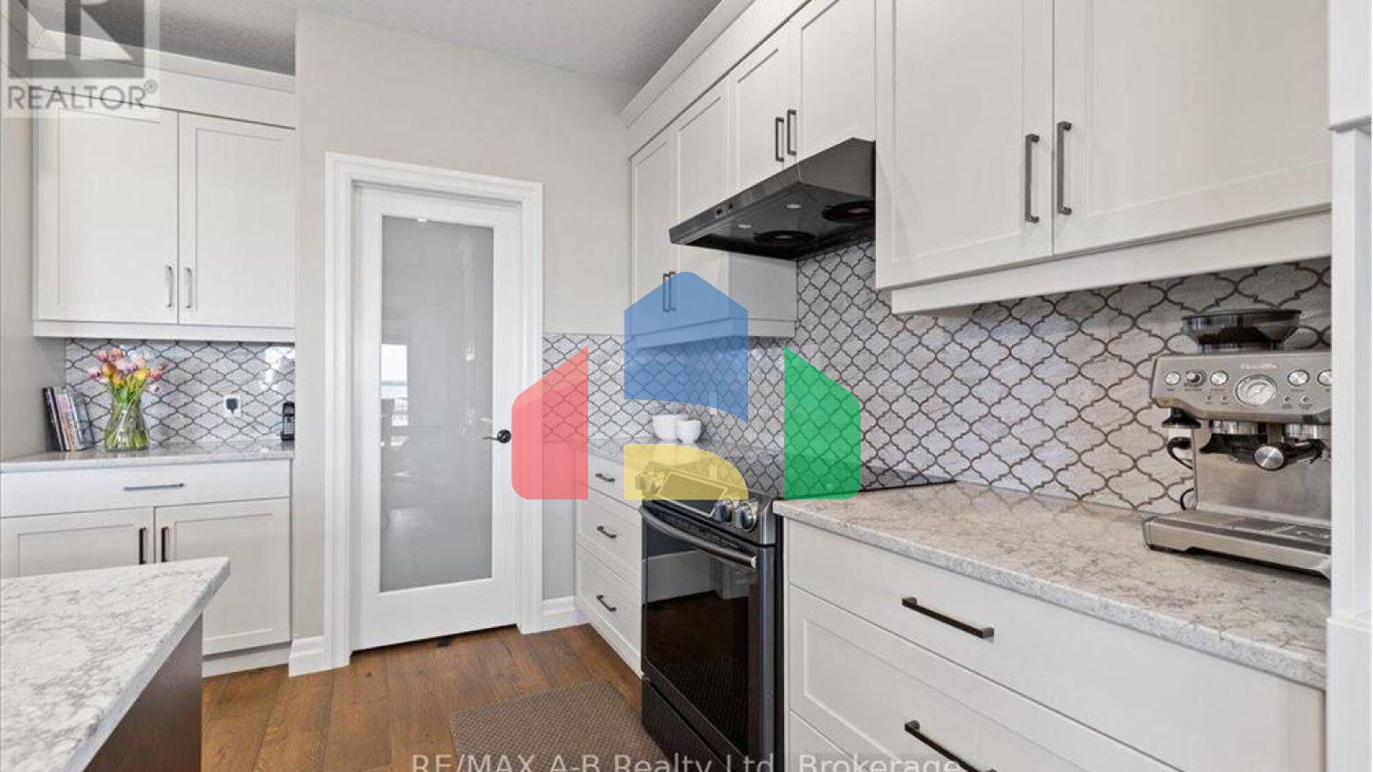 Residential - Single Family Home - St Marys, Canada - Canada