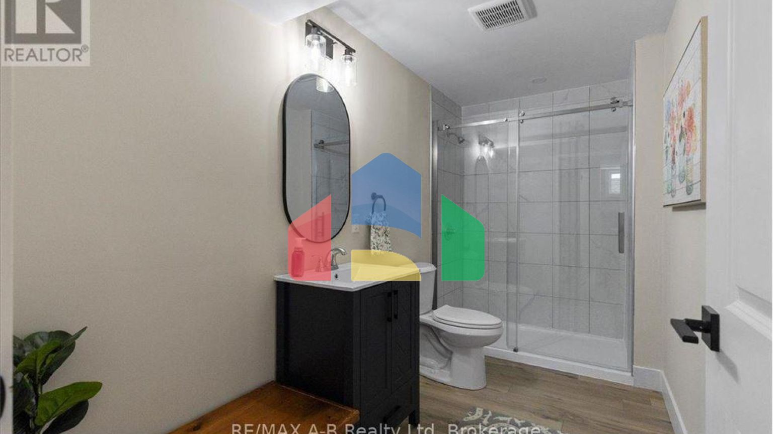 Residential - Single Family Home - St Marys, Canada - Canada