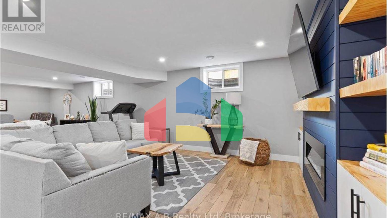 Residential - Single Family Home - St Marys, Canada - Canada