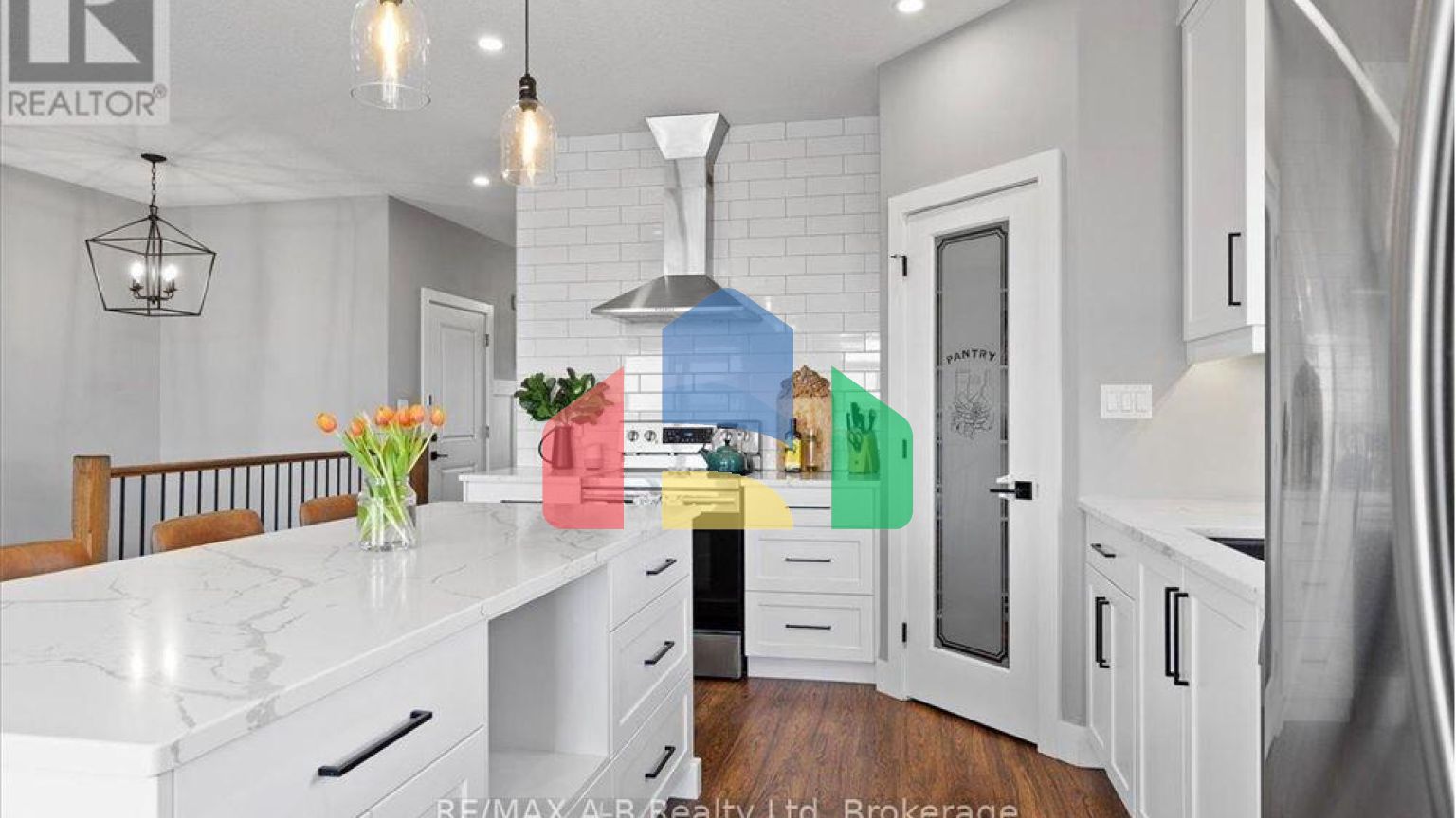 Residential - Single Family Home - St Marys, Canada - Canada