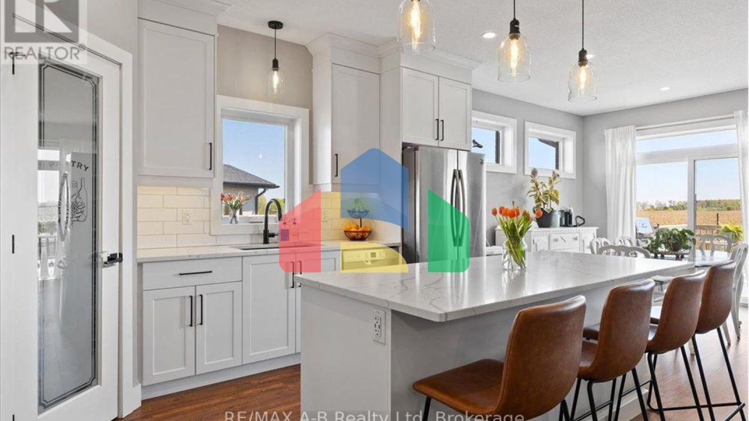 Residential - Single Family Home - St Marys, Canada - Canada